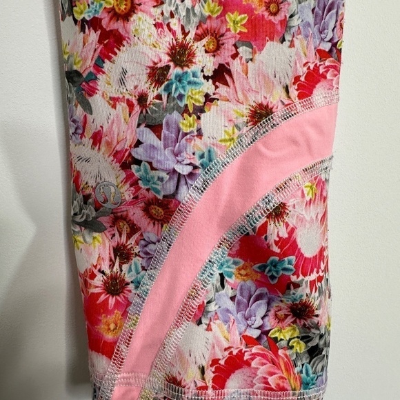 Lululemon Women's Sz 6 Run Inspire Crop II Flowabunga Mini Multi Bleached Coral - Picture 8 of 11